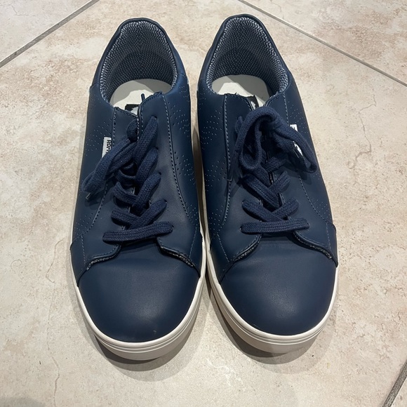 Boys lace up casual shoes - Picture 2 of 9